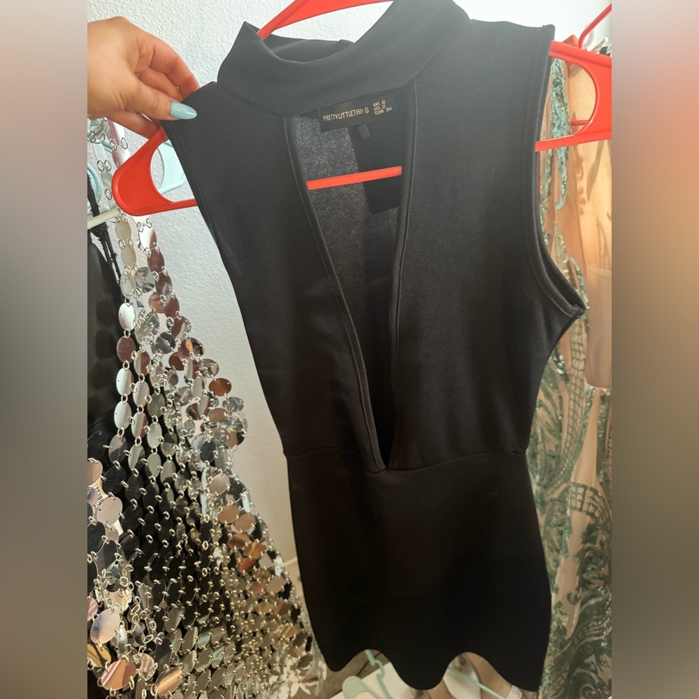 Pretty little thing Black Sleeveless Top